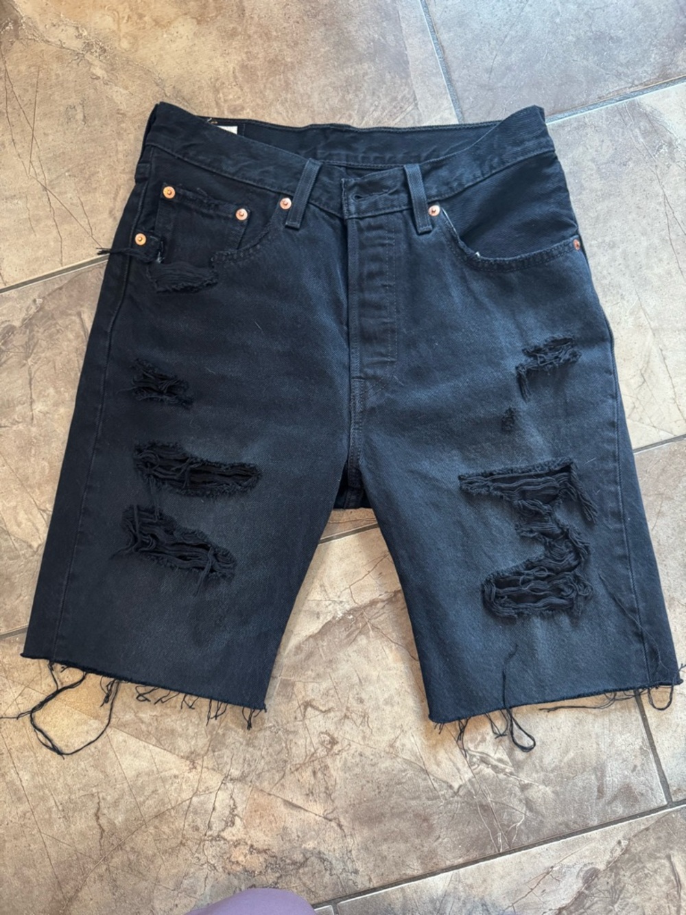 NWT Levi’s 501 long short shorts distressed